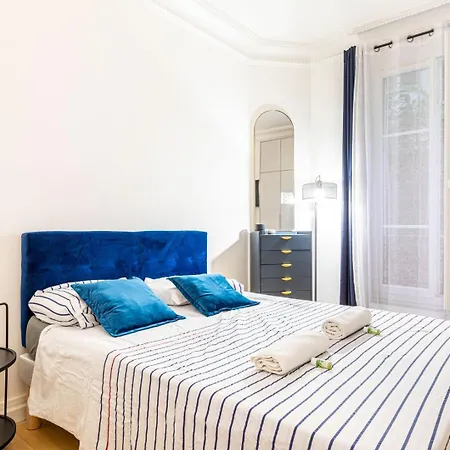 Guestready - Golden Near Sacre-coeur * Paris