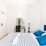 GuestReady - Golden stay near Sacré-Coeur
